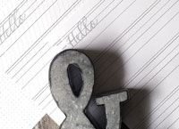 Freebie: Lettering Guides